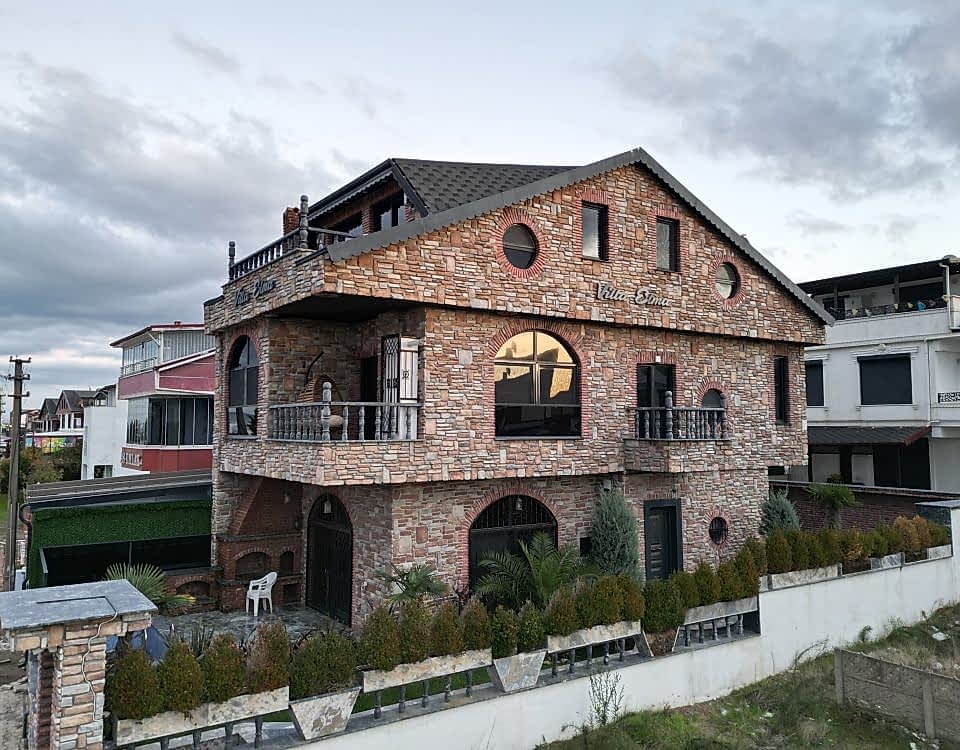 Bakı kültür taşı kaplamaları